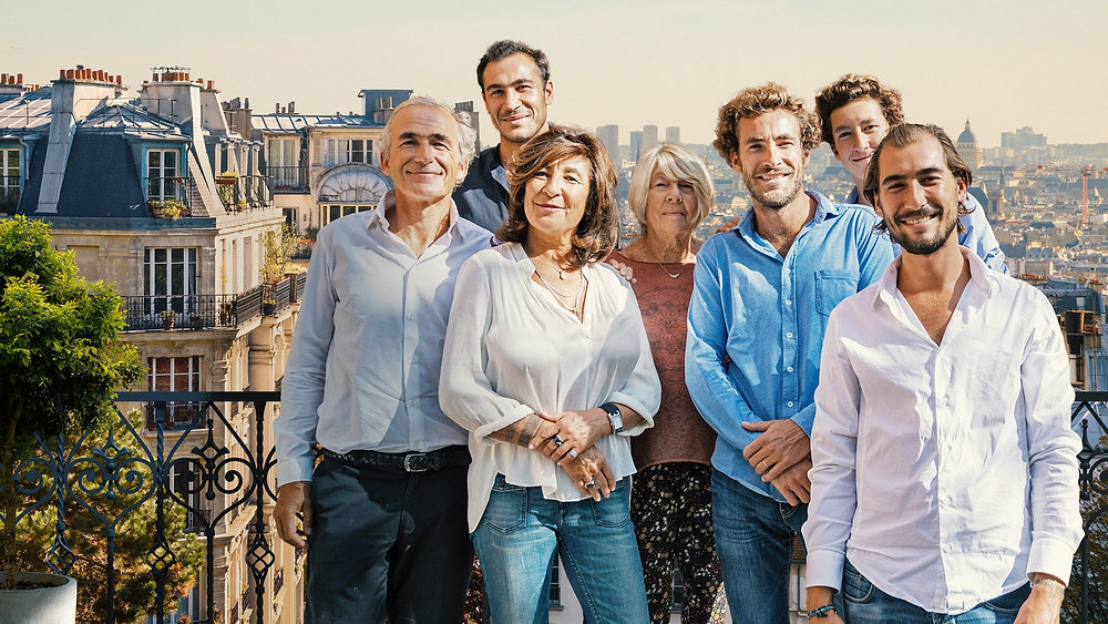 Imóveis de Luxo em Família - Série Netflix