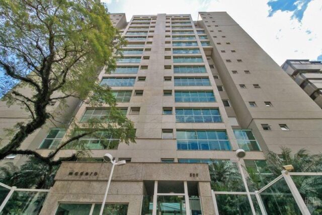 Madero 300, Bela Vista, Porto Alegre -- fachada